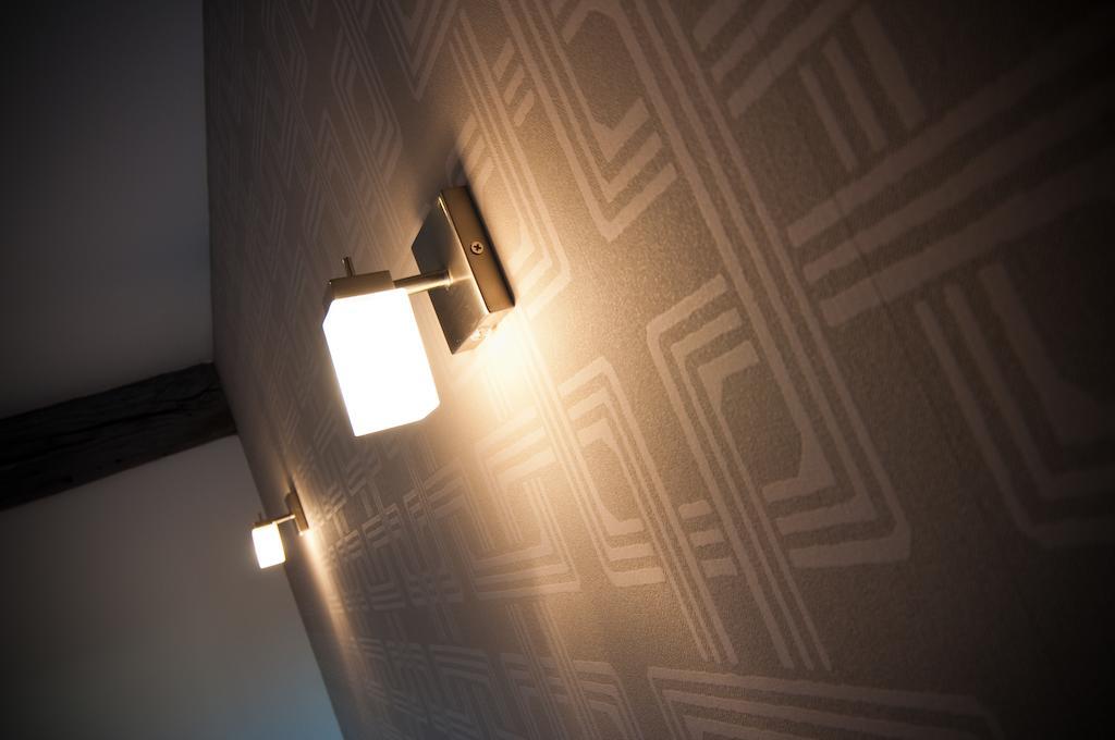 Apartment De Maasnacht Maaseik Szoba fotó
